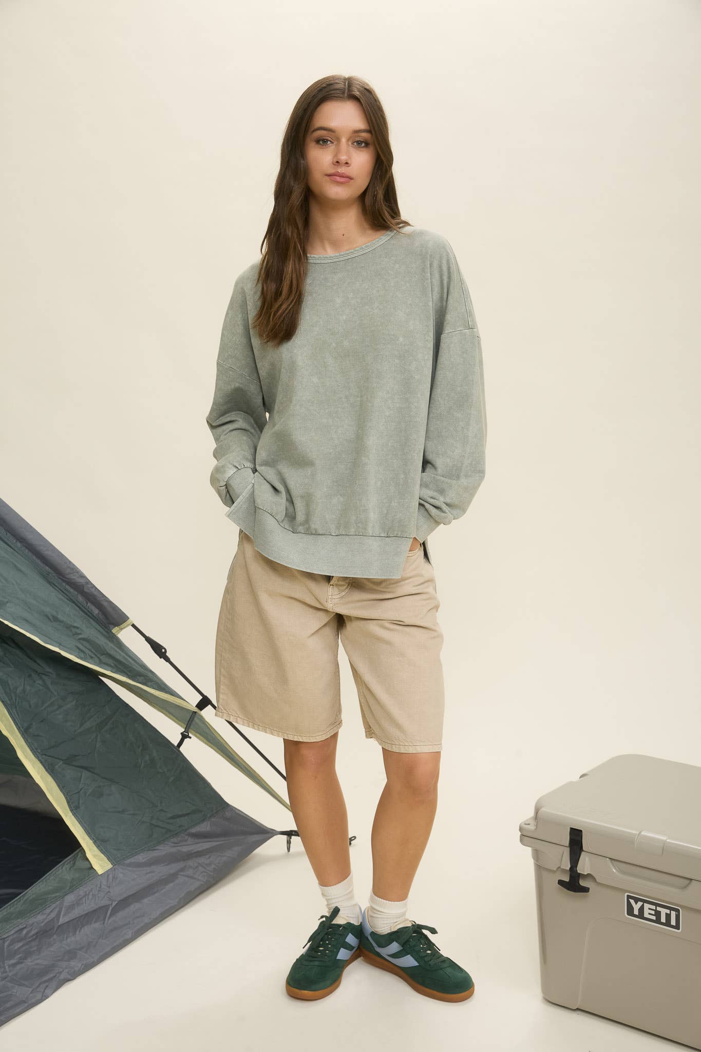 WASHED SIDE SPLIT LONG SLEEVE KNIT TOP