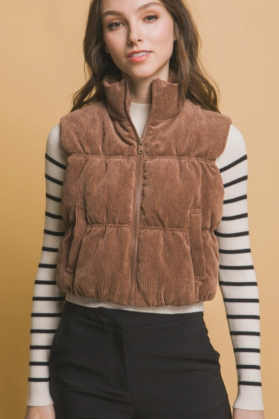 CORDUROY ZIP UP PUFFER VEST WITH POCKETS: Camel