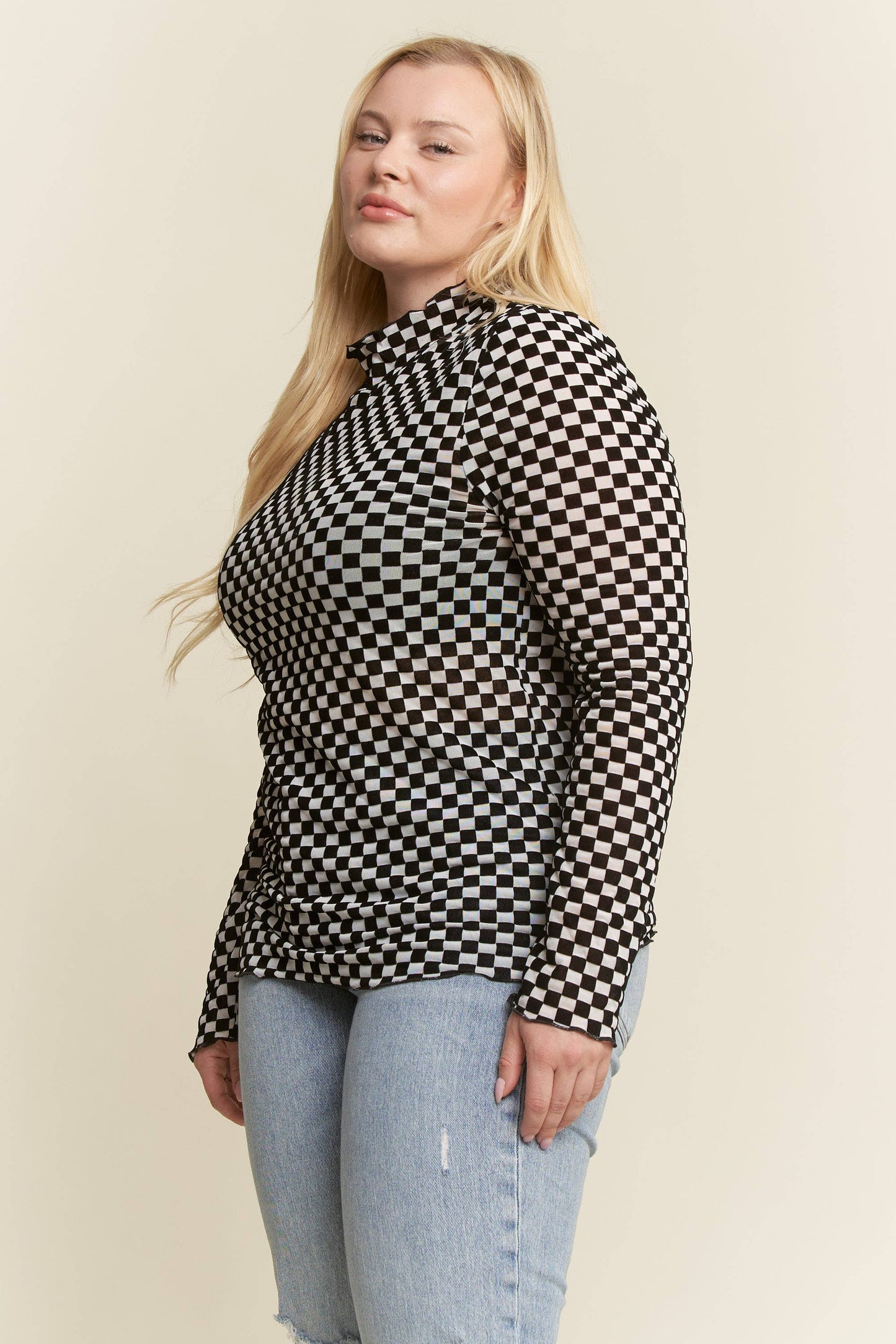 PLUS SIZE LONG SLEEVE CHECKERED MESH MOCK NECK TOP