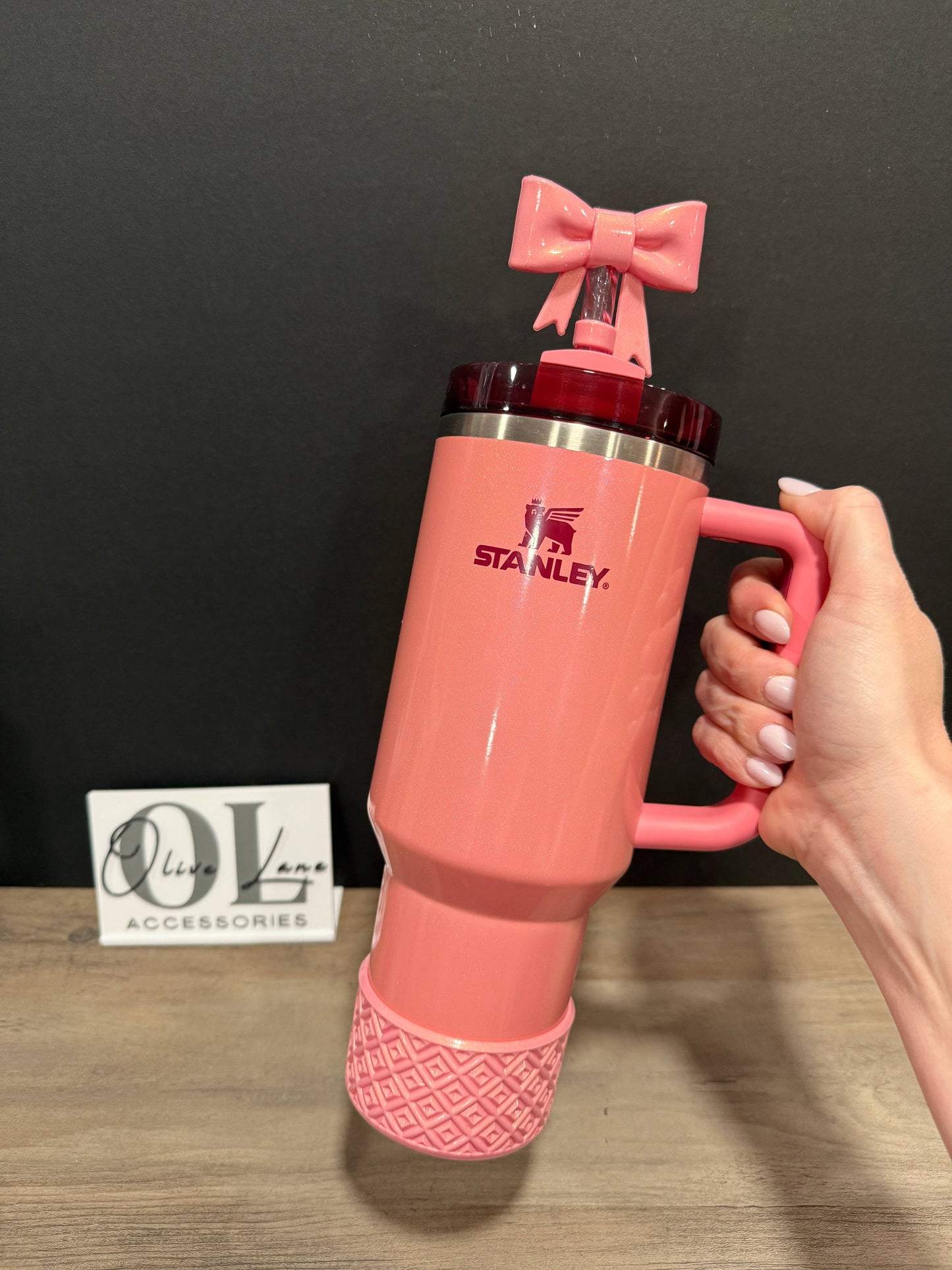 Blush Metallic Large Bow - Silicone Straw Topper 10mm